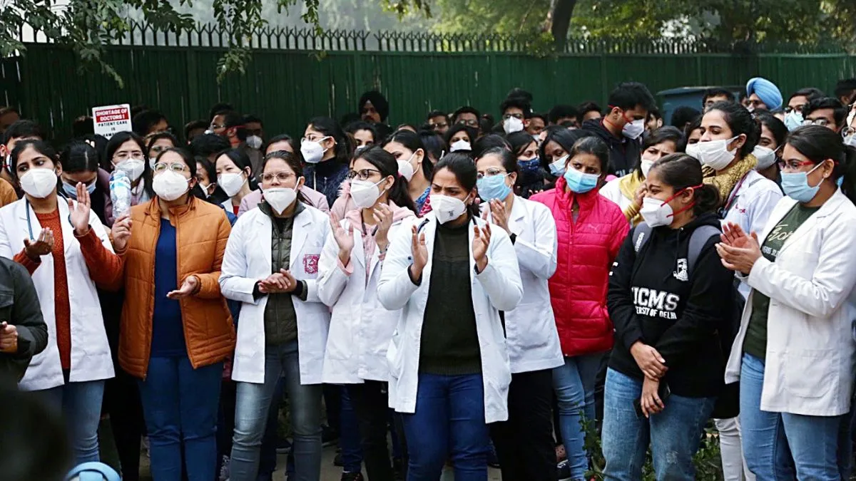 neet-pg-postponed-amid-neet-ug-2024-ugc-net-paper-leak-row-new-dates-soon-health-minisrty-nbems